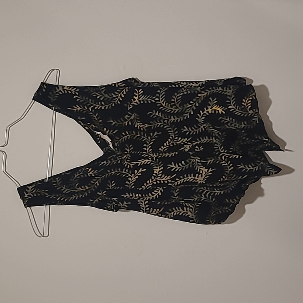 VINTAGE medium cottagecore tank